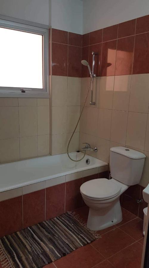 Andris Apartment Paralimni Exteriör bild