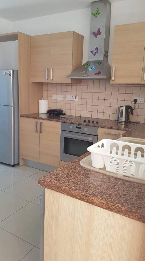 Andris Apartment Paralimni Exteriör bild