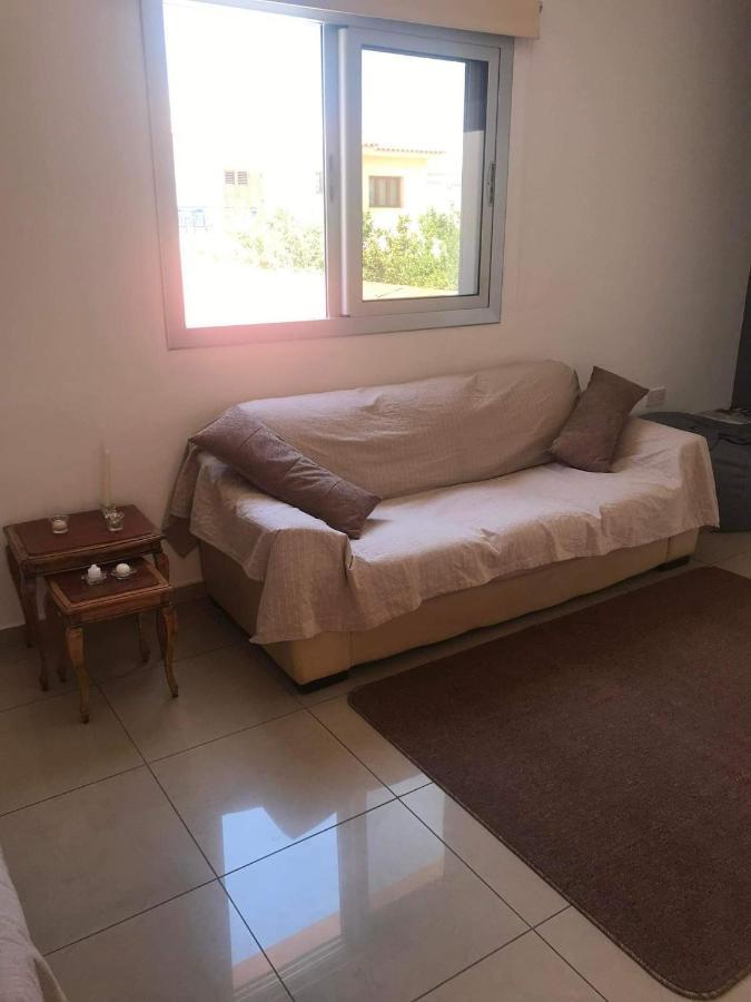 Andris Apartment Paralimni Exteriör bild